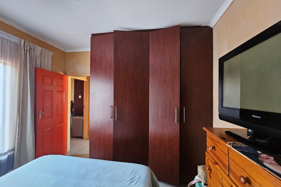 2 Bedroom Property for Sale in Tlhabane West North West